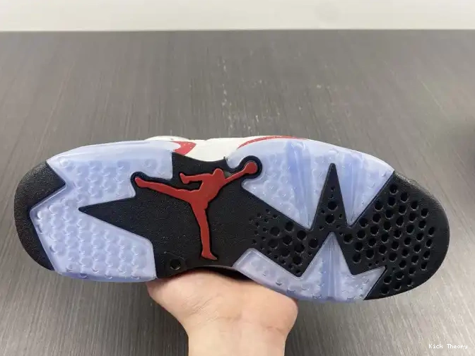 Kick Theory 6 Jordan CT8529-162 Retro Hare 0615